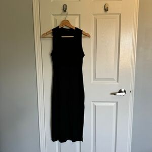 Wilfred Free Black midi dress